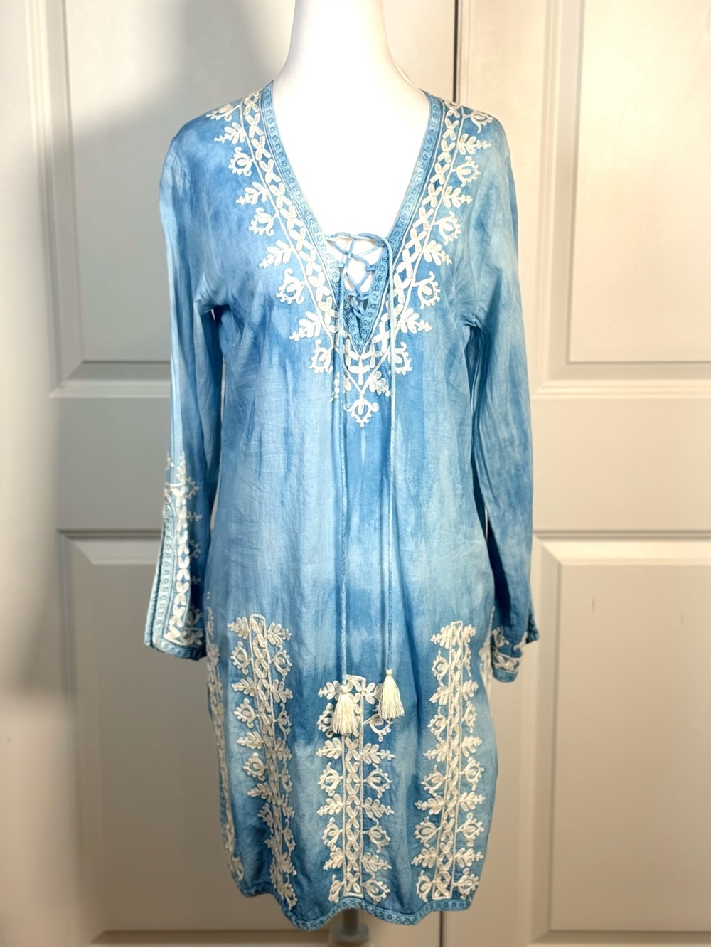 Sevya Fair Trade Tunic Dress M Blue Shibori Tie Dye Cotton Chikankari Boho India